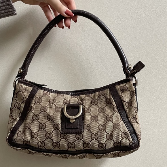 SOLD 🥰Gucci GG Canvas Brown Shoulder Bag - Picture 1 of 8